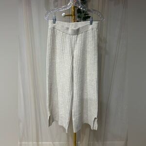 ASOS Design Ribbed Knit Pants Cream Wide Leg Cropped Size 6